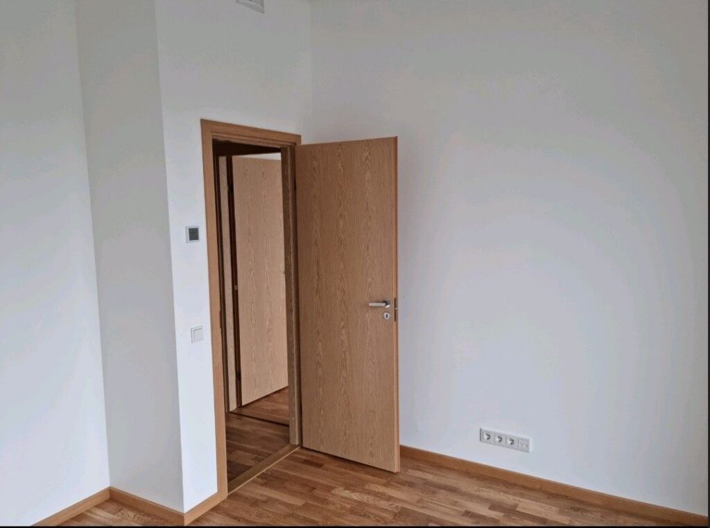 photo_5_2025-09-28_21-09-38